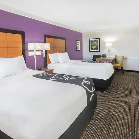 Baymont By Wyndham Greenville Woodruff Rd-2