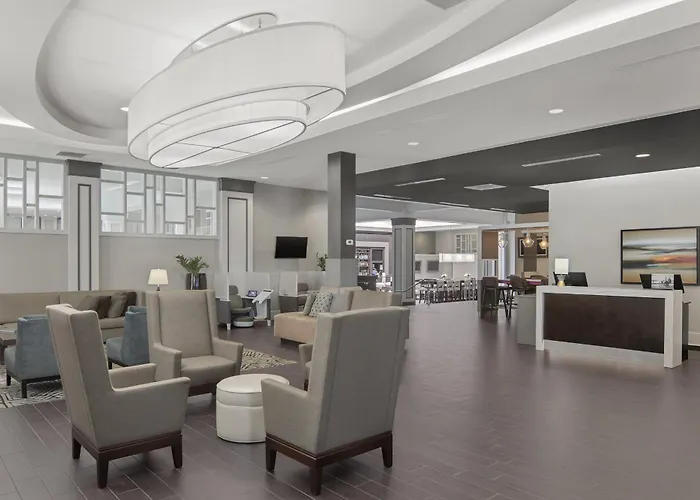 Crowne Plaza By Ihg